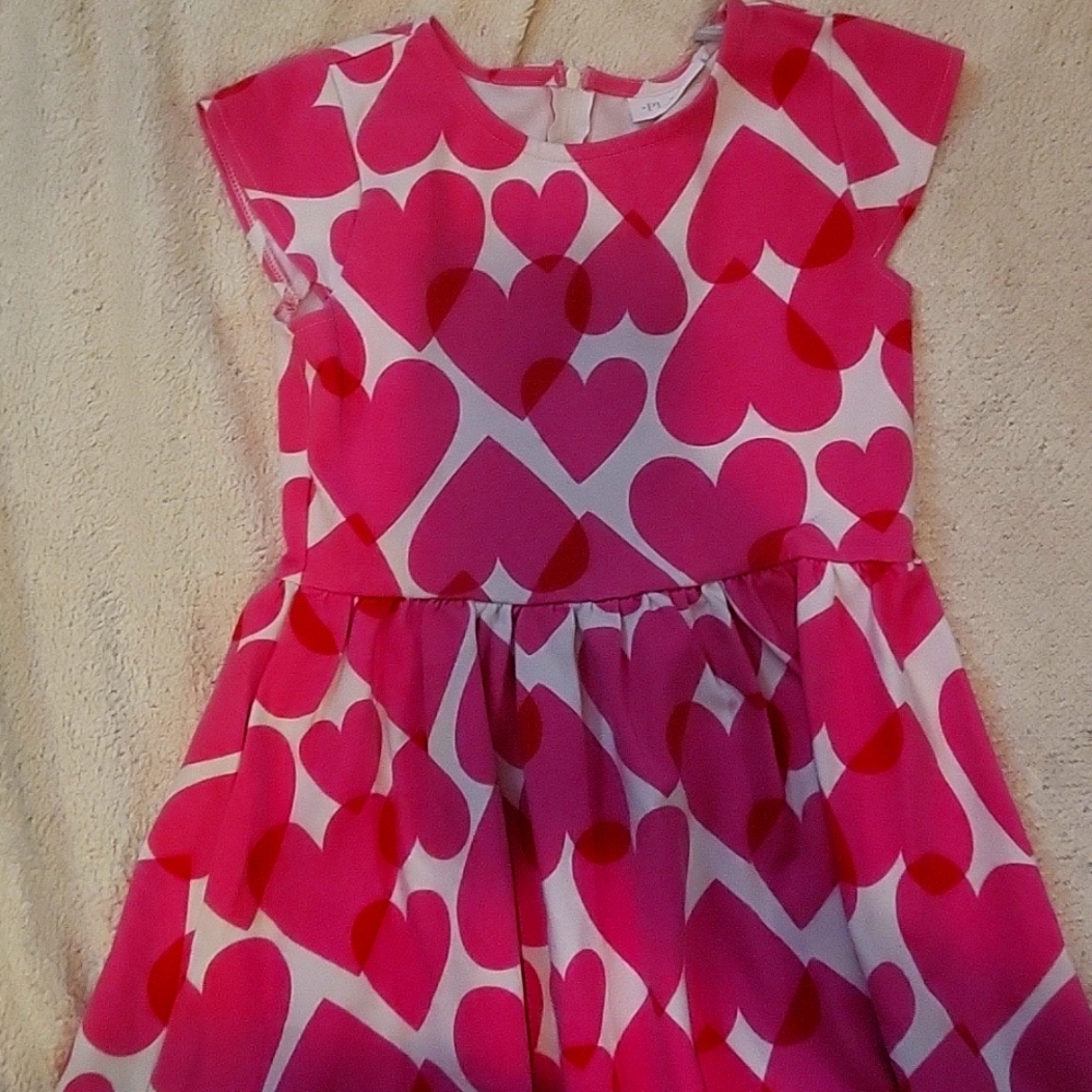 Girls pink heart short sleeve dress